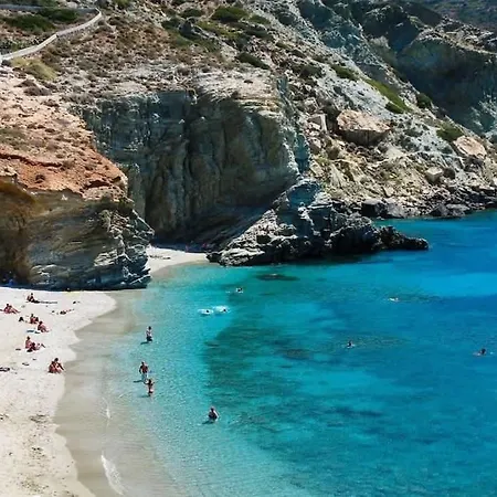 Captain's - Sea Serenity In Folegandros *